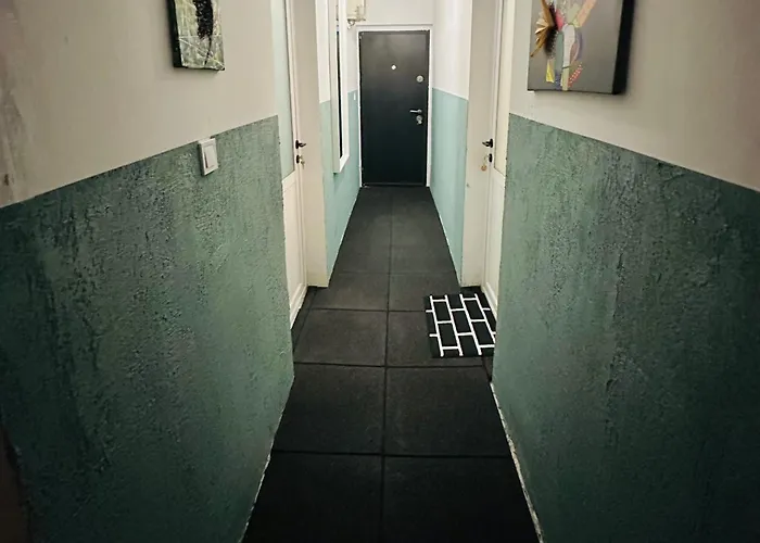 Cozy Little * 布加勒斯特